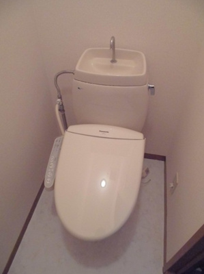 【トイレ】 | ロイヤルガーデンＭ Ａ/Ｂ | トイレ