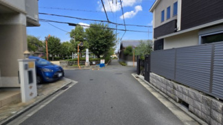 【前面道路含む現地写真】 | 東大阪市三島3丁目　築浅中古戸建