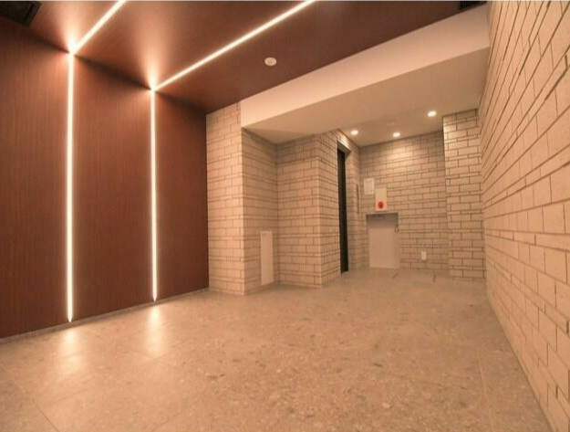 ルネサンスコート上野入谷のロビー