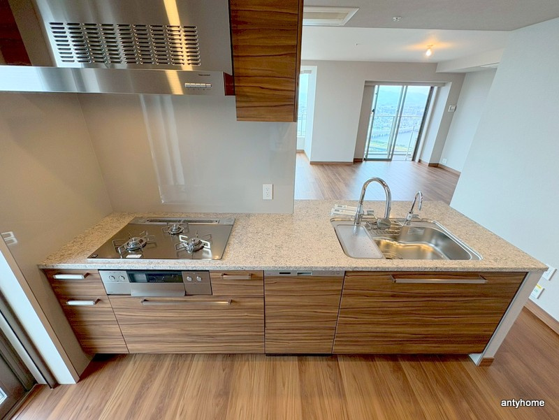 グランドメゾン新梅田タワー THE CLUB RESIDENCEのキッチン