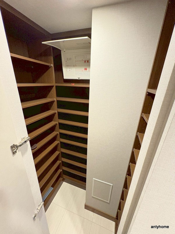 グランドメゾン新梅田タワー THE CLUB RESIDENCEの収納