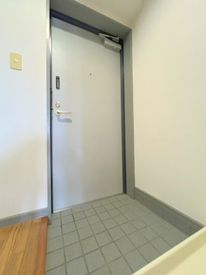 【玄関】 | コーポ西縮景園