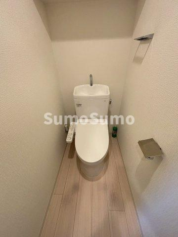 Creer RiviereⅢのトイレ|落ち着いた色調のトイレです