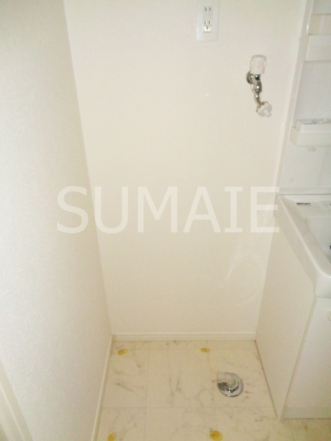 Ａｍｉｔｉｅ　Ｏｊｉｋａｍｉｙａの設備|洗濯機置き場★