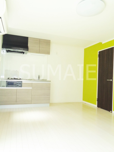 Ａｍｉｔｉｅ　Ｏｊｉｋａｍｉｙａの居間・リビング|9.6帖のリビングです♪