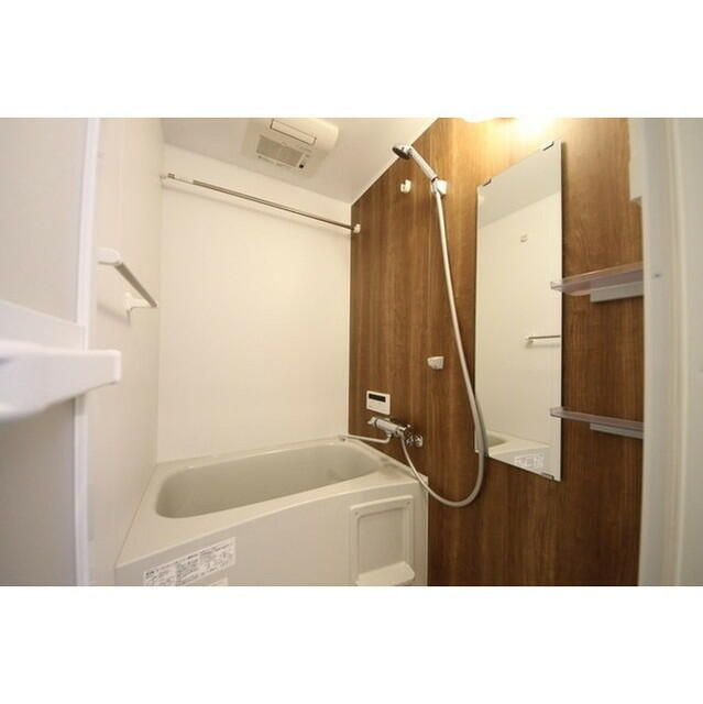 トレゾールＫ＆Ａ板橋本町の浴室