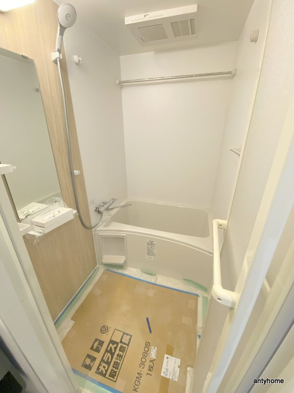 セレニテ十三ミラク 　仲介手数料無料の浴室