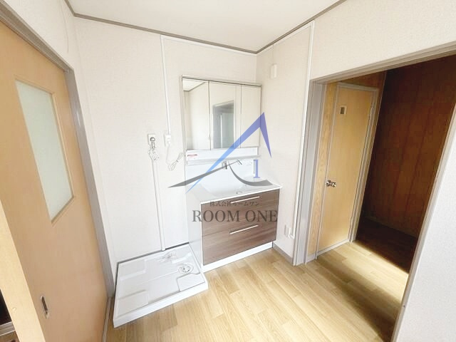 アドニスマンションの洗面所|洗面台です。