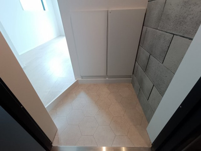 【玄関】 | Decor Blocco荻窪