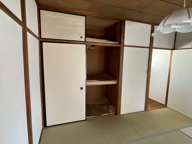 中島アパートの収納