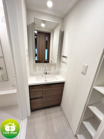 パークアクシス西大島コンフォートスクエアの独立洗面台