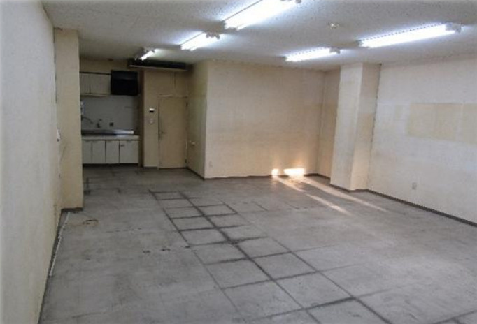 平山貸店舗・事務所Bの内装