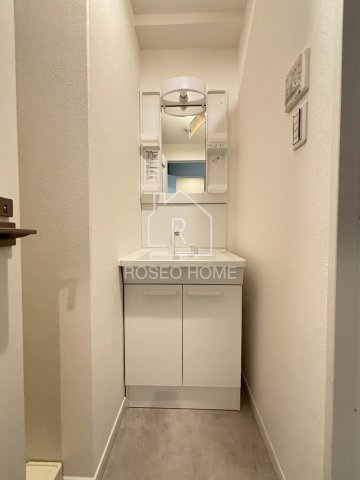 クローバー・レジデンス弁天町の洗面所