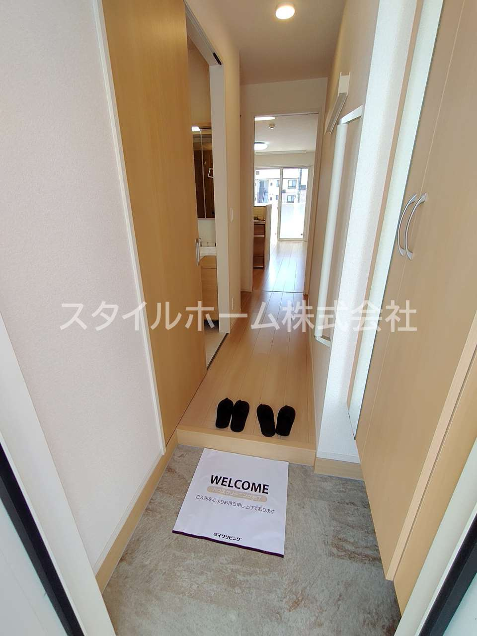 豊橋ウエスト１　Aの玄関