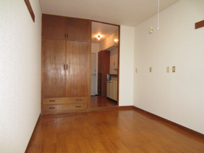 【内装】 | メディア別所