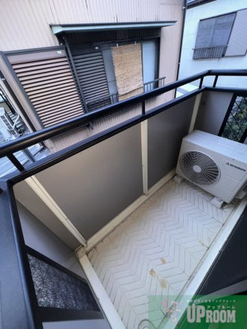 カーサ中央のバルコニー