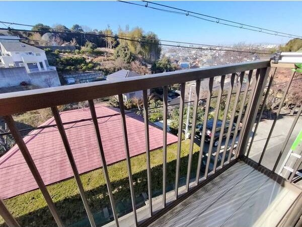 緑区大高町小坂のお家のバルコニー