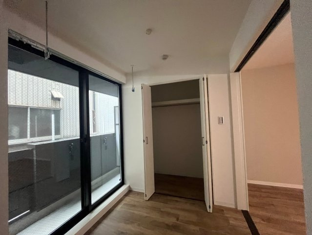 AILE東中浜の寝室|落ち着いた色調の寝室です