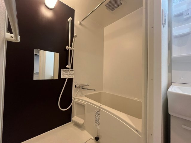 AILE東中浜の浴室|日々の疲れを癒すお風呂付です