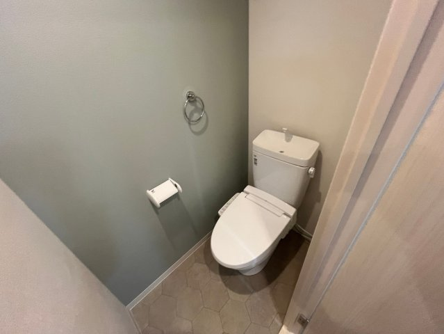 AILE東中浜のトイレ|ゆったりとした空間のトイレです