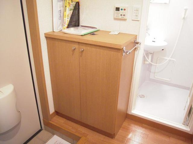 メゾンエルミタージュの玄関