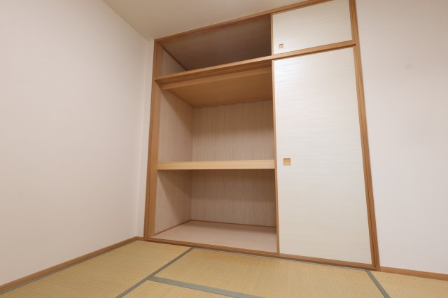 アルファステイツ城西砂子の和室|しっかり収納もできます！