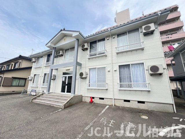 柏崎市穂波町のアパート