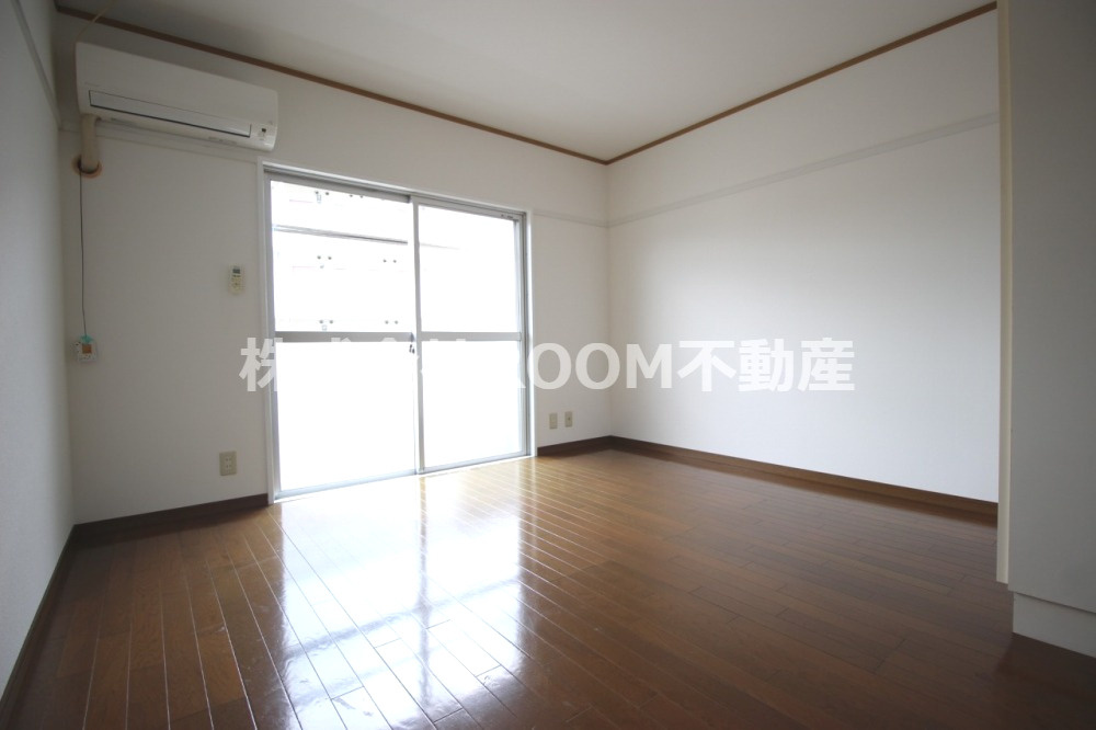 ニューサンシティコープの居間・リビング|使いやすいリビングです