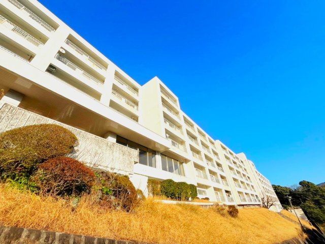 スプリングハイツ伊東