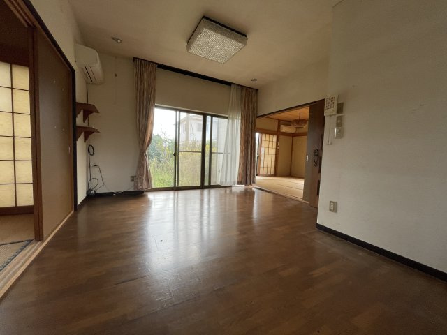 茂原市千町　売戸建住宅の洋室