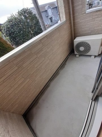 メゾンフルールＥのバルコニー