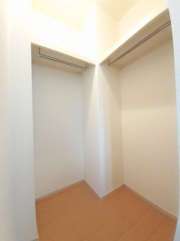 メゾンフルールＥの収納