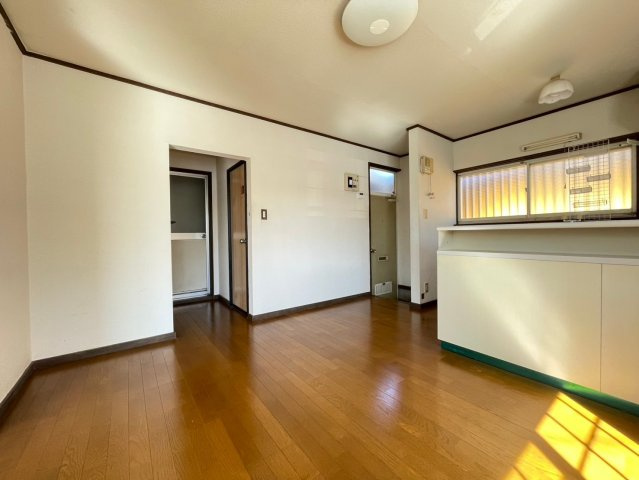 【居間・リビング】