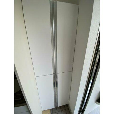 【玄関】 | ベイルーム吉野町 | シューズボックスで玄関すっきり♪