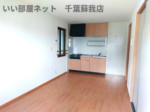 ヴィラージュ　Ⅰ・Ⅱの居間・リビング|使いやすいリビングです