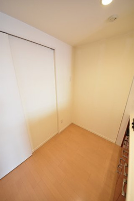 【キッチン】 | パラッツオロッサ