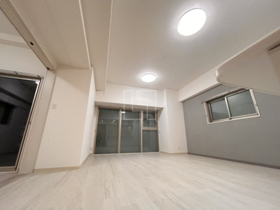 【居間・リビング】 | シークレフ北浜 | シークレフ北浜　リビング・ダイニングスペース