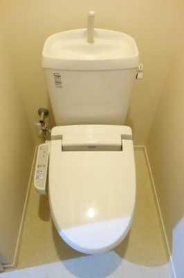 【トイレ】 | Plaine | ※写真は、反転タイプの他の部屋のものを使用しております。