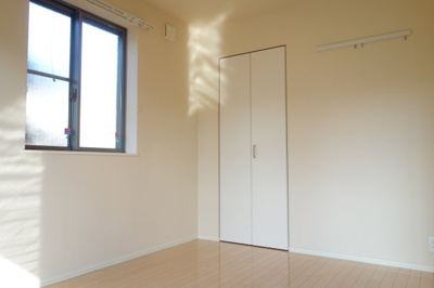 【洋室】 | Plaine | ※写真は、反転タイプの他の部屋のものを使用しております。