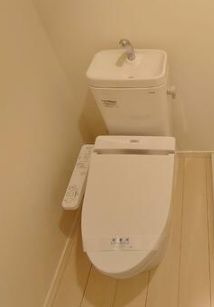 【トイレ】 | Ｎａｖｉ東池袋(ナビヒガシイケブクロ) | 温水洗浄機能付トイレ☆（同一仕様写真）