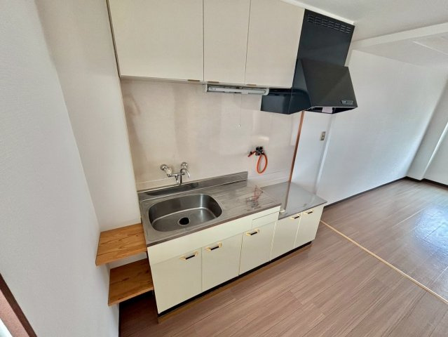 マンション鳩岡のキッチン