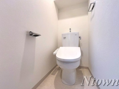 【トイレ】 | エステムコート名古屋TWINWEST | 落ち着いた色調のトイレです