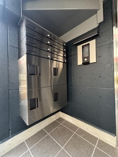 IROHA浅草のその他共用部分|メールボックス・宅配ボックス