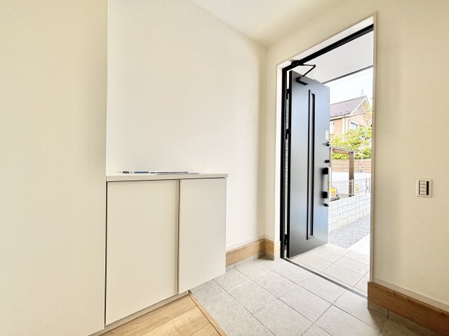 【玄関】の画像