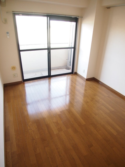 大塚ビル２の居間・リビング