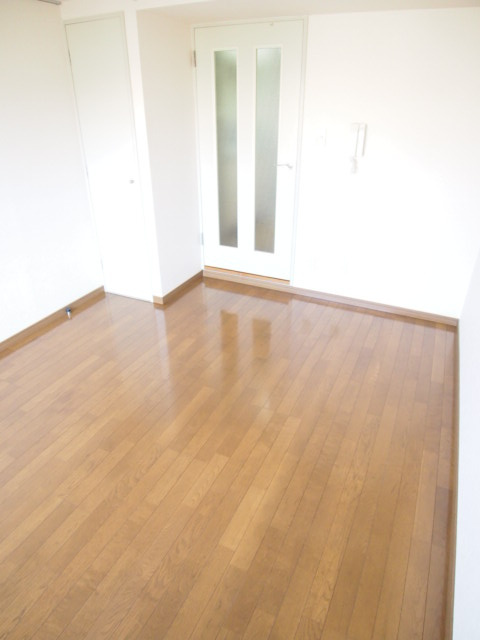 大塚ビル２の居間・リビング