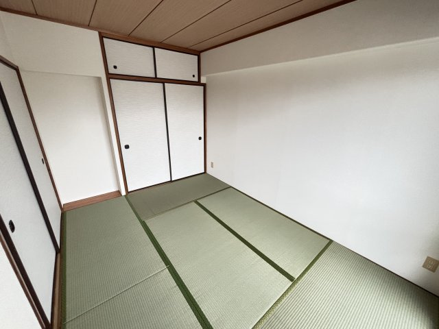 メイツ川口・青木の和室