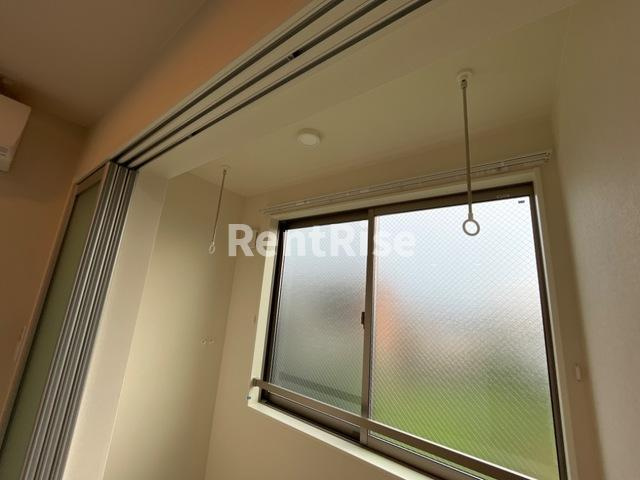 グリーンメゾンⅤ|室内物干し