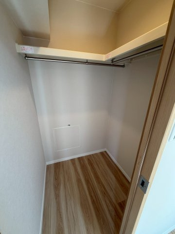サーパスいづろの収納