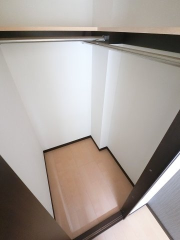 Riria本千葉弐番館の収納